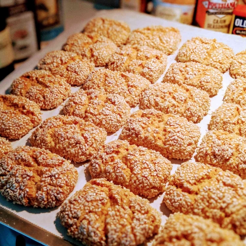 Italian Sesame Cookies with Anise Flavor