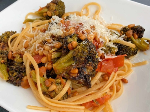 Linguini with Broccoli Pesto