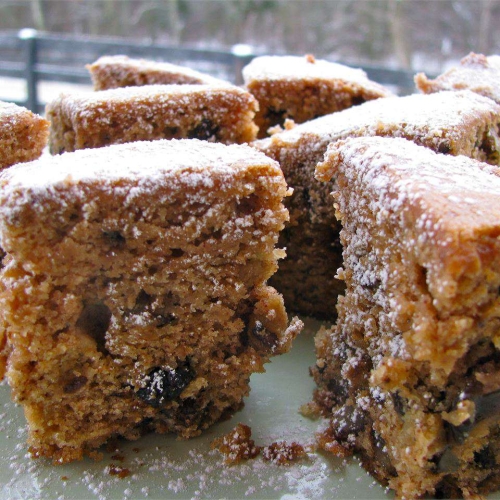 Raisin Applesauce Cake