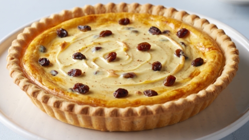 Sour Cream Raisin Pie