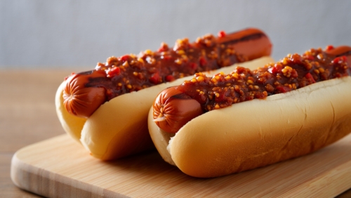 Spicy Chipotle Chili Dogs