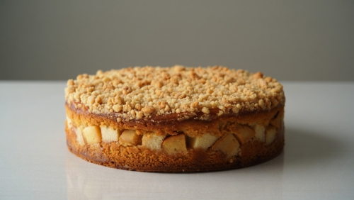 Ukrainian Apple Streusel Cake