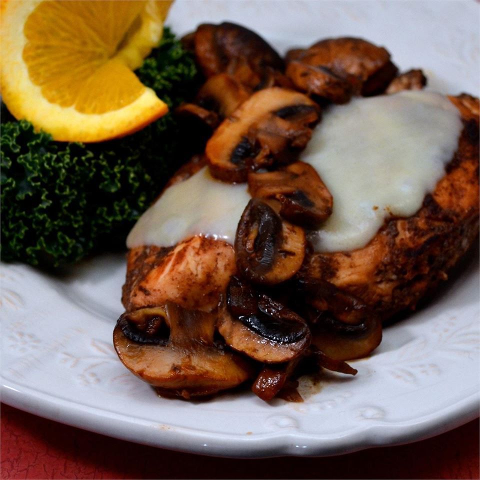 Provençal-Style Chicken with Mushrooms and Provolone