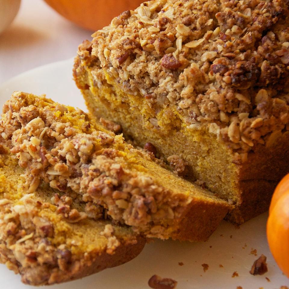 Pumpkin Bread with Streusel Topping