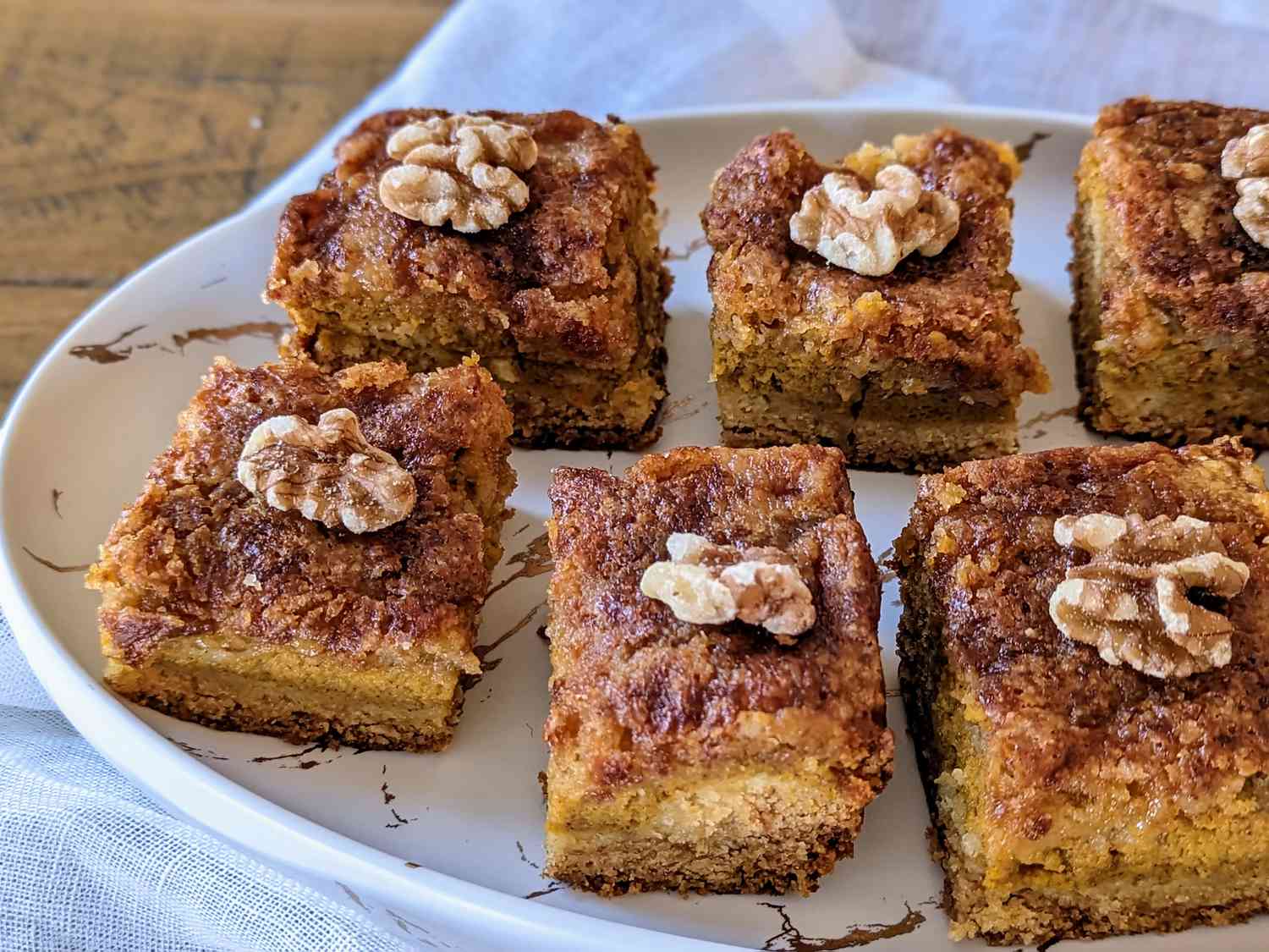 Pumpkin Crumble Cake