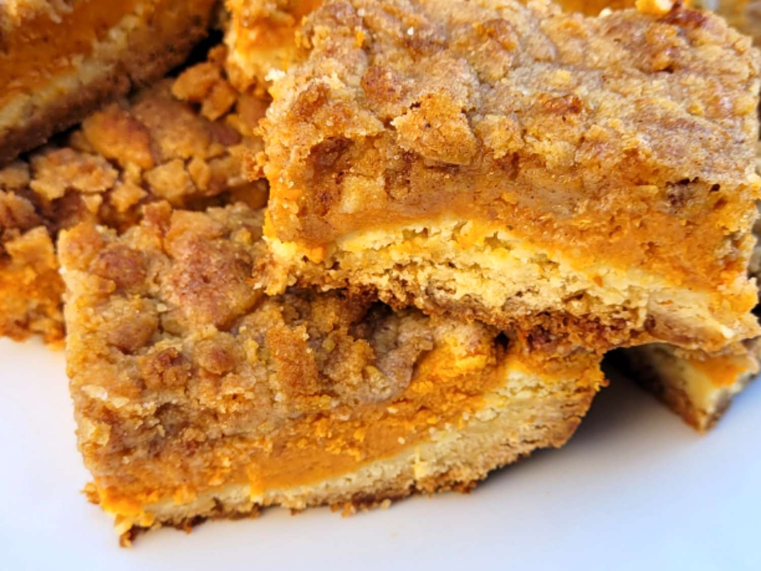 Pumpkin Streusel Bars