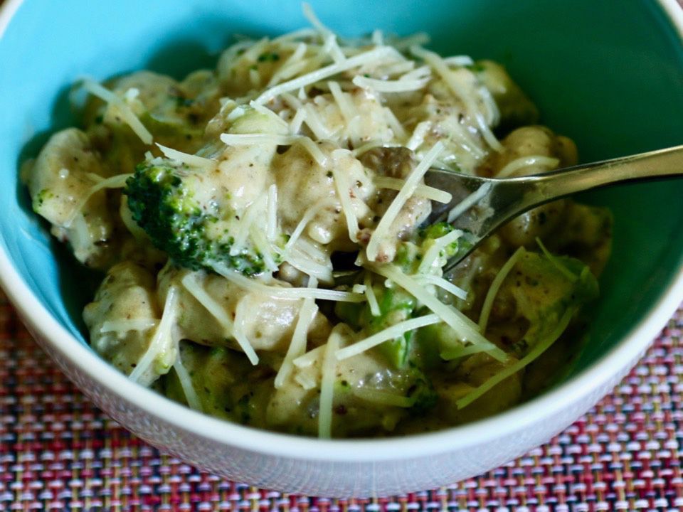 Quick 20-Minute Sausage-Broccoli Gnocchi Alfredo