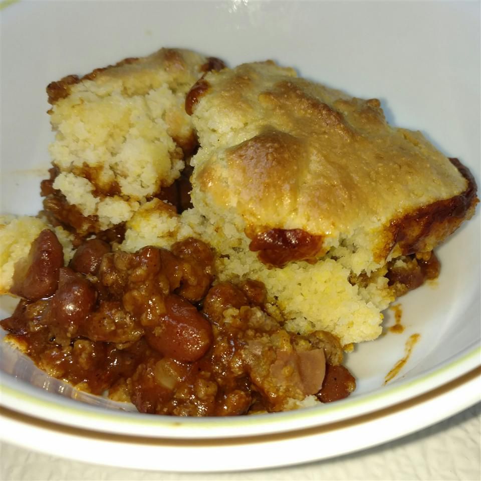 Quick Chili Cornbread Pie