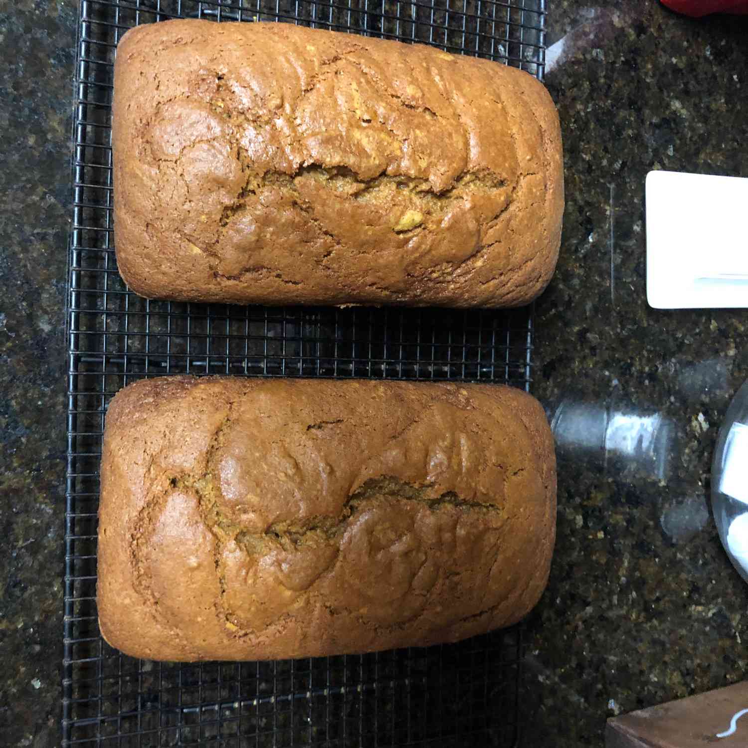 Quick Gingerbread Bars