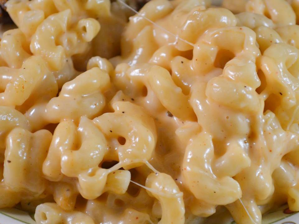 Quick Rice Cooker Mac and Cheese