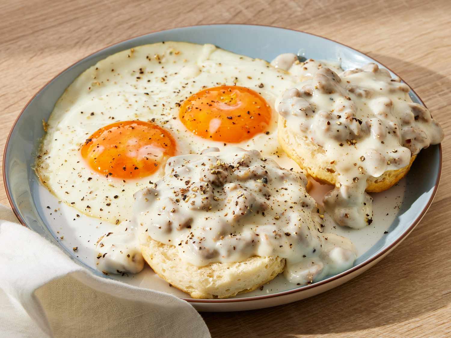 Quick Sausage Gravy and Biscuits