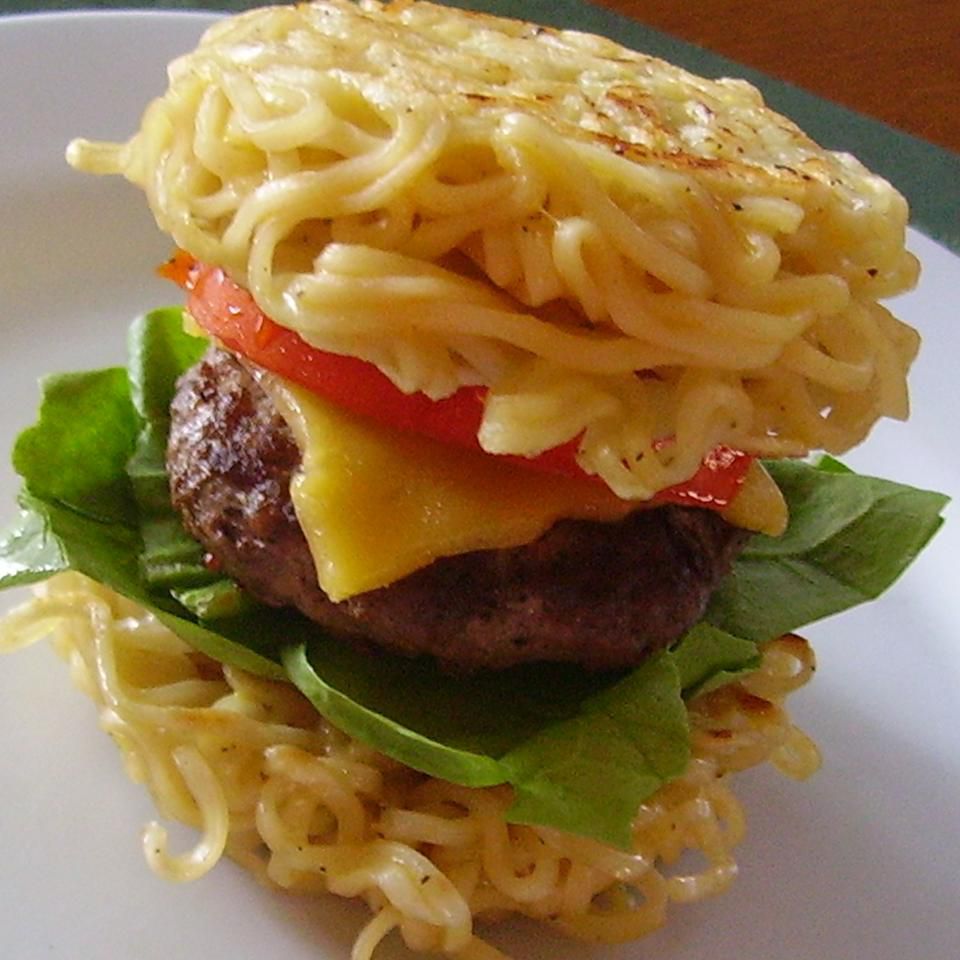 Ramen Bun Burger
