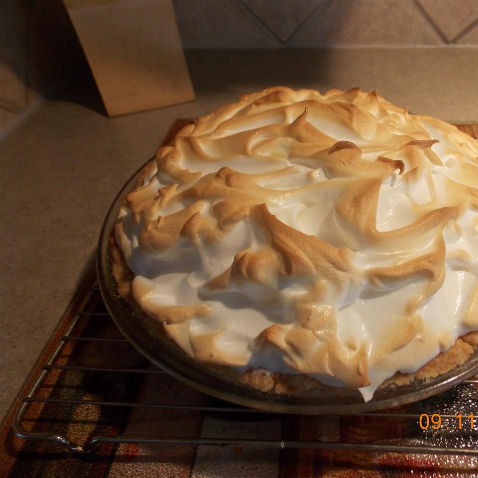 Rhubarb Meringue Delight