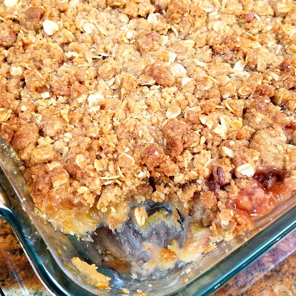 Rhubarb Oat Crunch