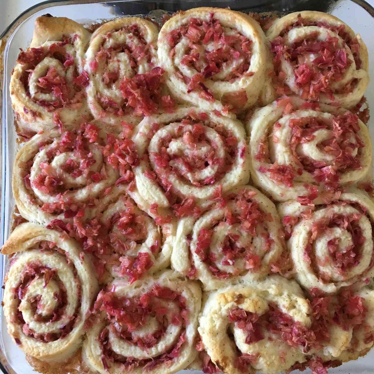 Rhubarb Sweet Rolls