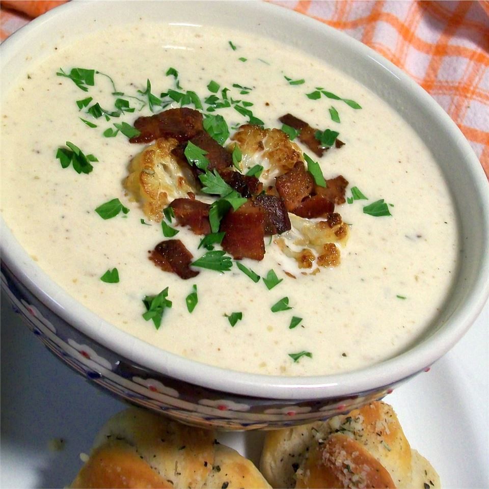 Roasted Cauliflower Soup