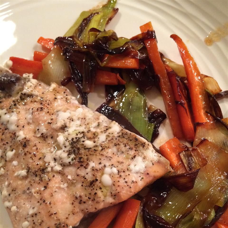 Roasted Salmon with Caramelized Leeks