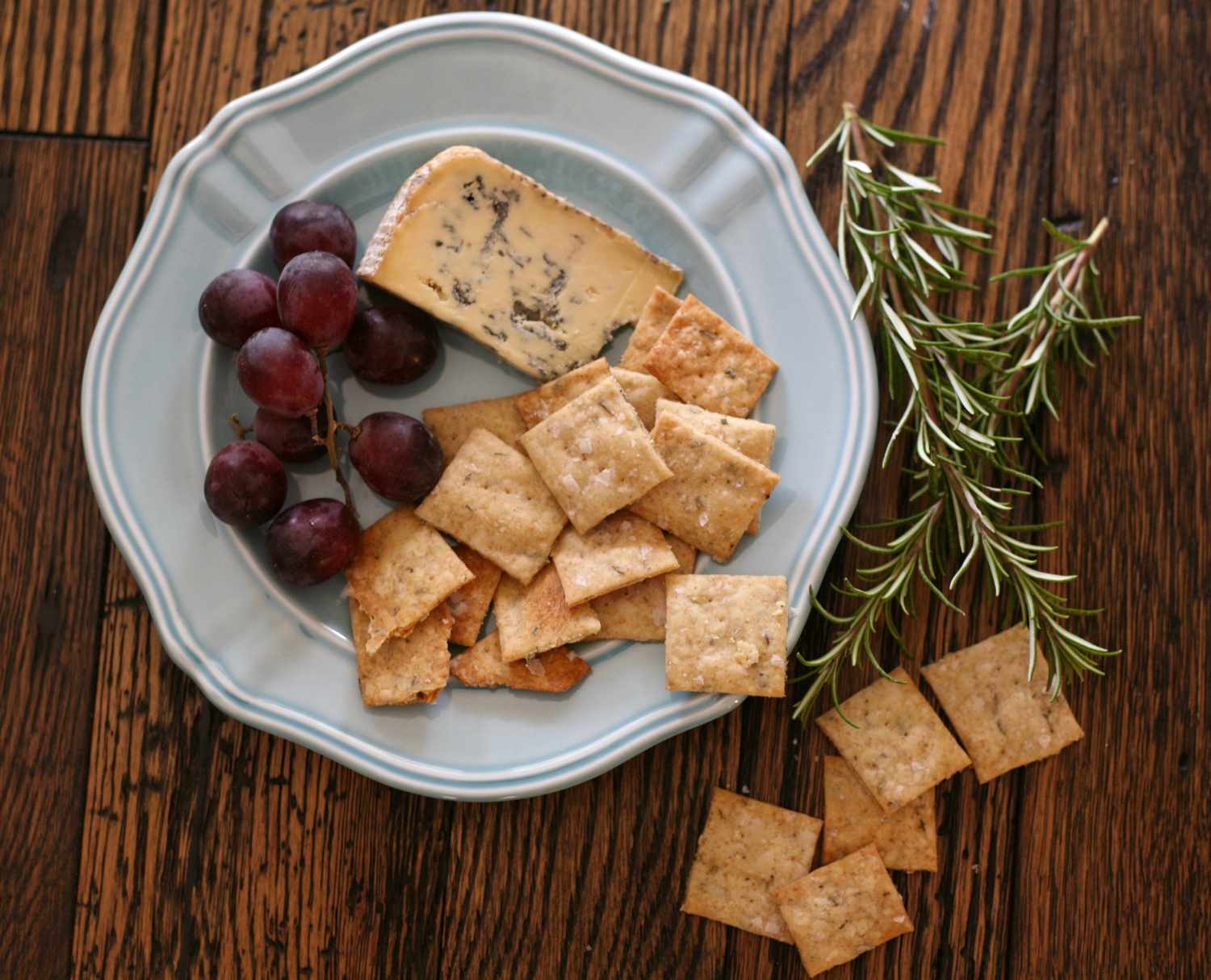 Rosemary Sourdough Crackers