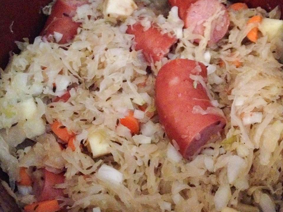 Sandy's Slow Cooker Sauerkraut