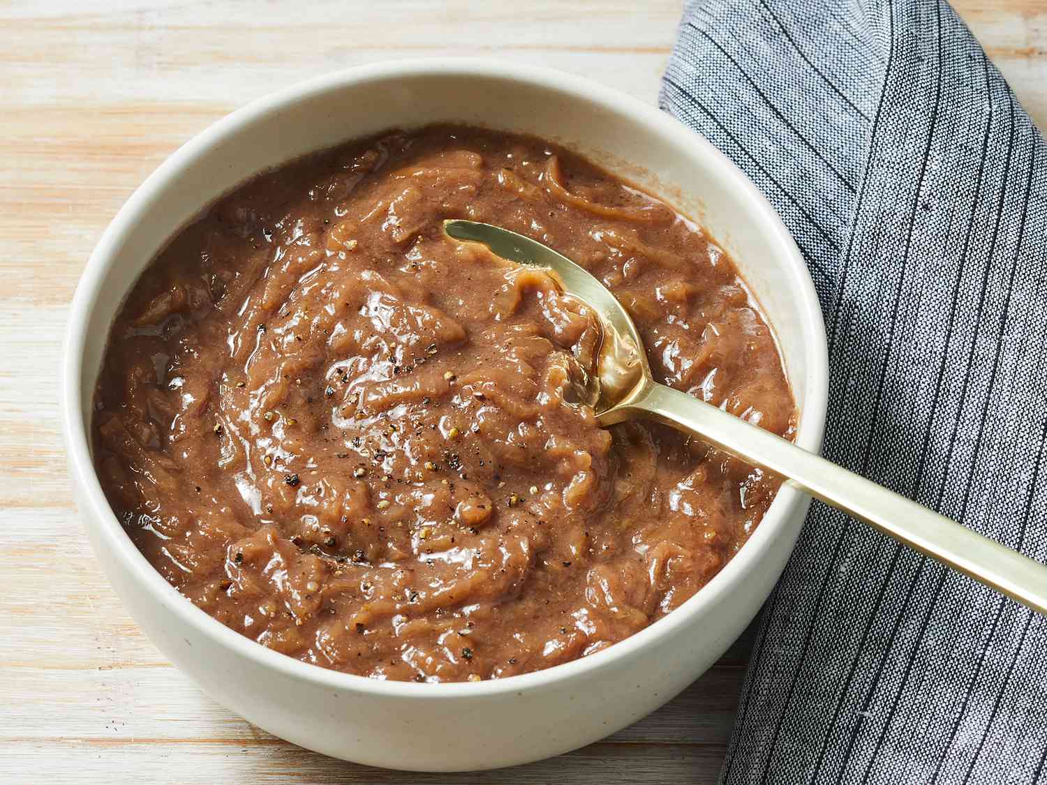 Savory Onion Gravy for Bangers and Mash
