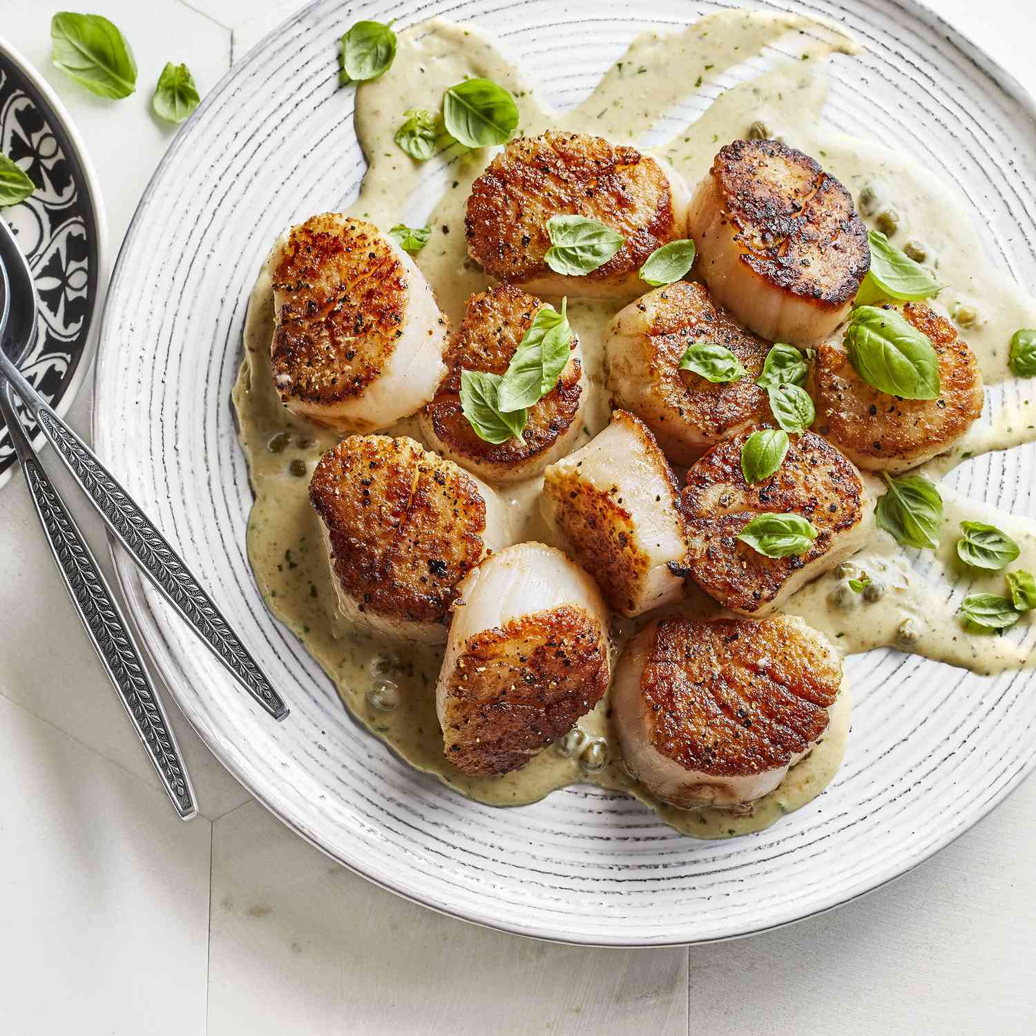 Scallops in Pesto Cream Sauce