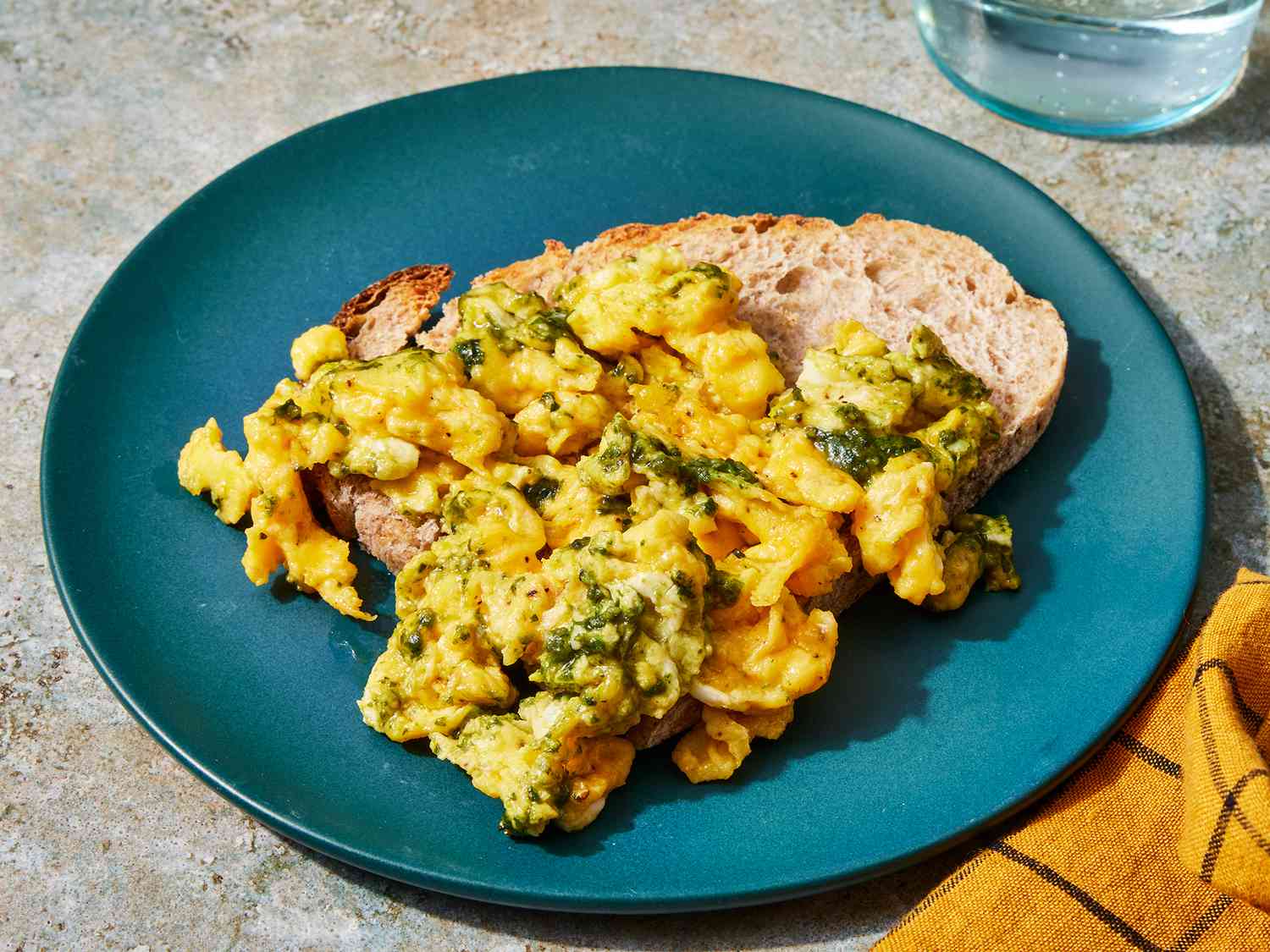 Scrambled Eggs with Pesto