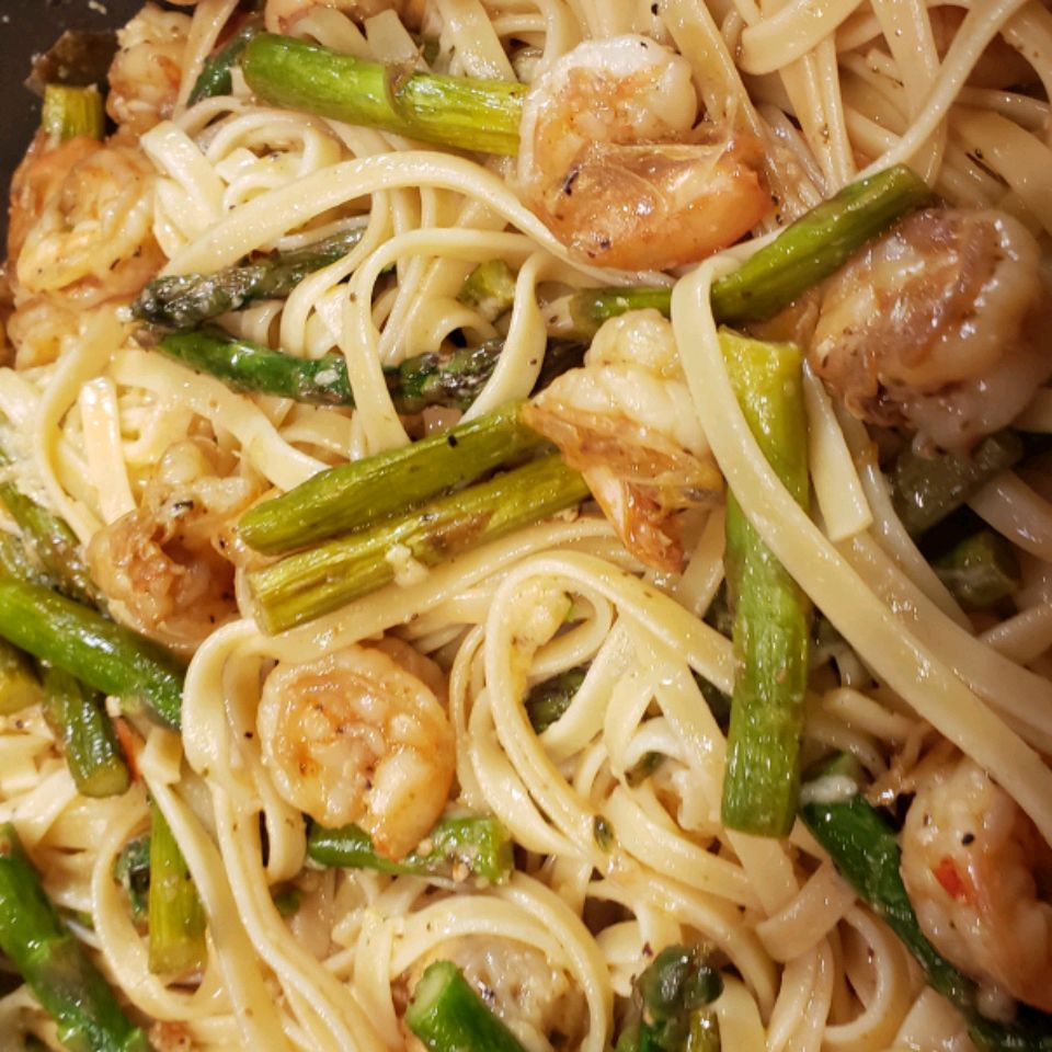 Shrimp and Asparagus Pasta