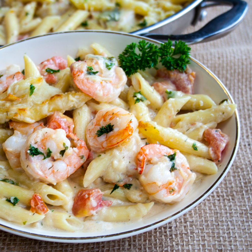 Shrimp Garlic Pasta Bake