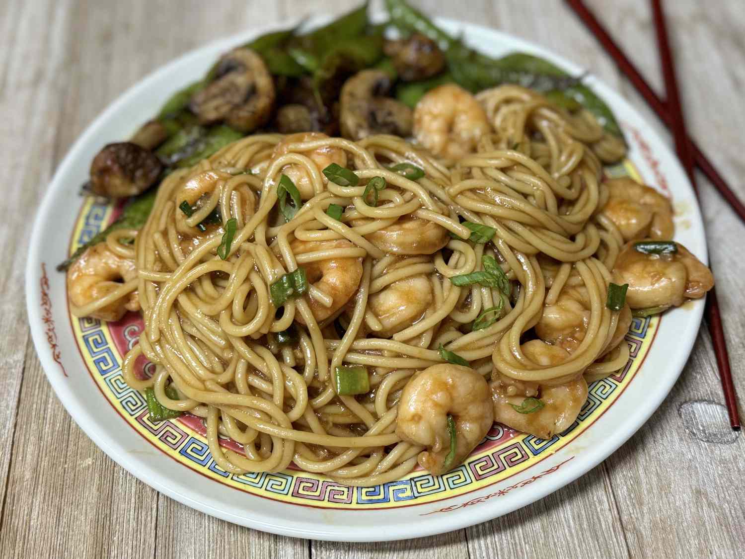 Shrimp Lo Mein Stir-Fry