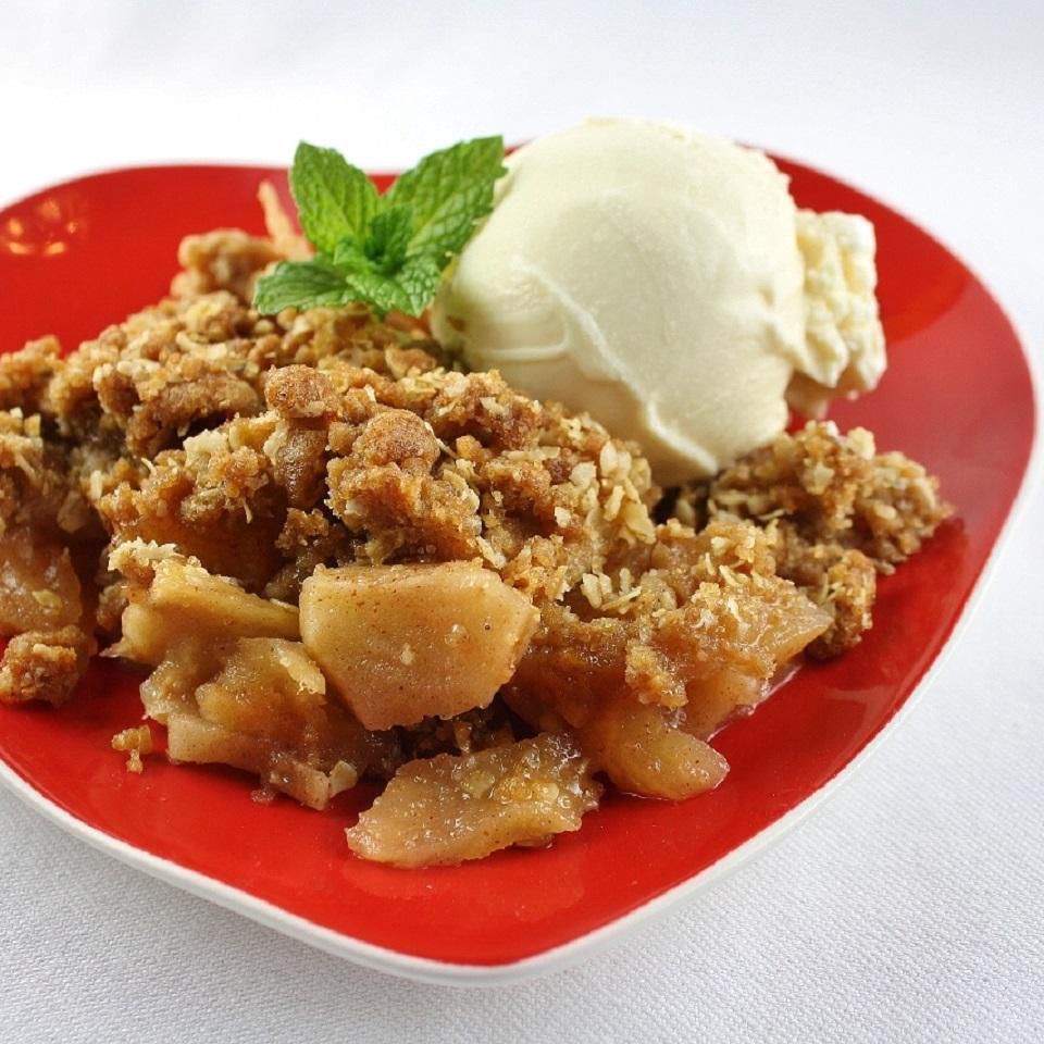 Simple Apple Crisp with Oats