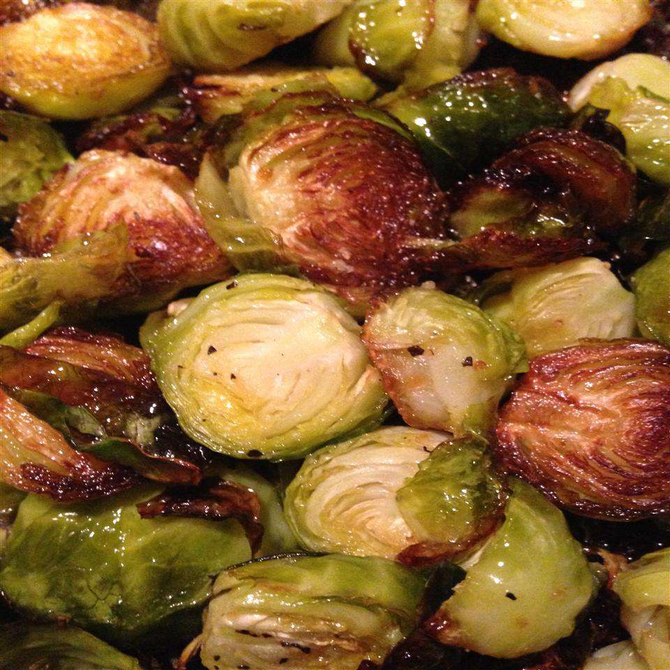 Simple Roasted Brussels Sprouts