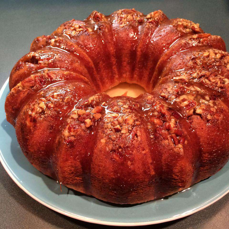 Simple Rum Bundt Cake