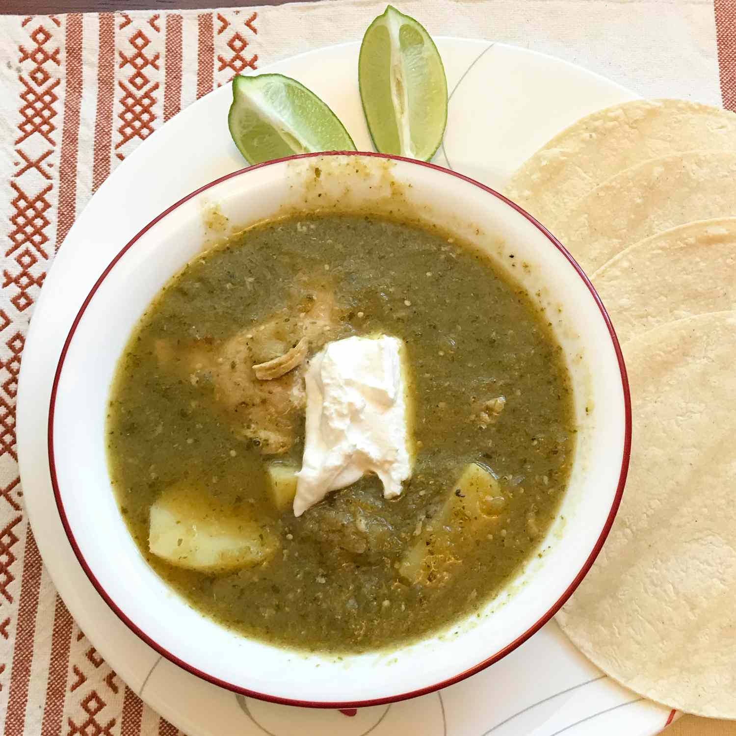 Slow-Cooked Chicken Chile Verde