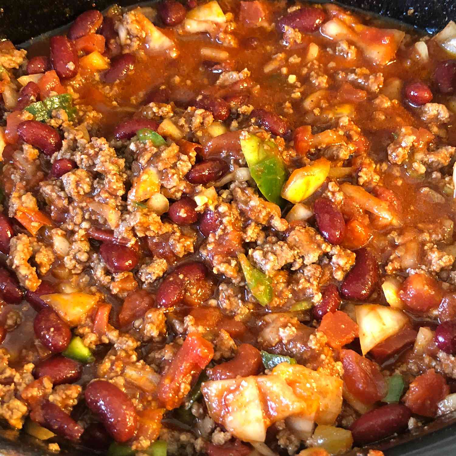 Slow-Cooked Spicy Beef Chili