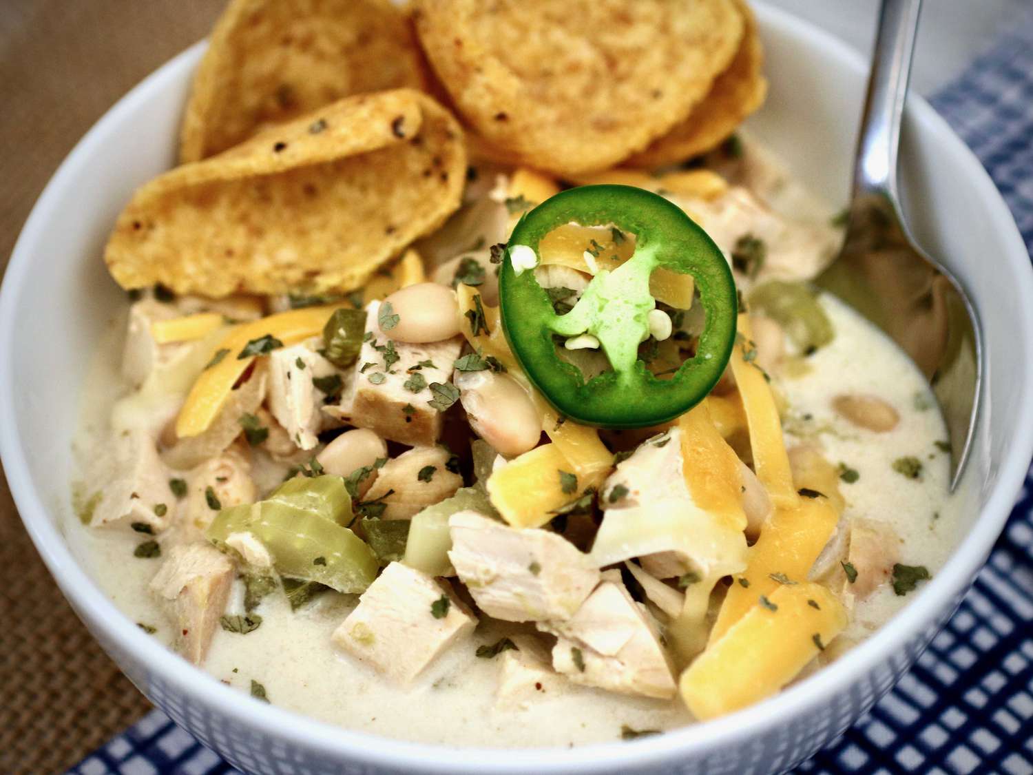 Slow-Cooked White Chili with Chicken