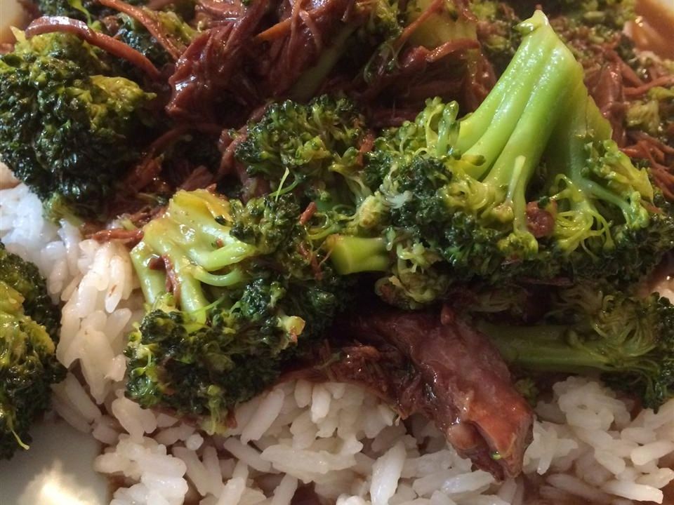 Slow Cooker Beef and Broccoli