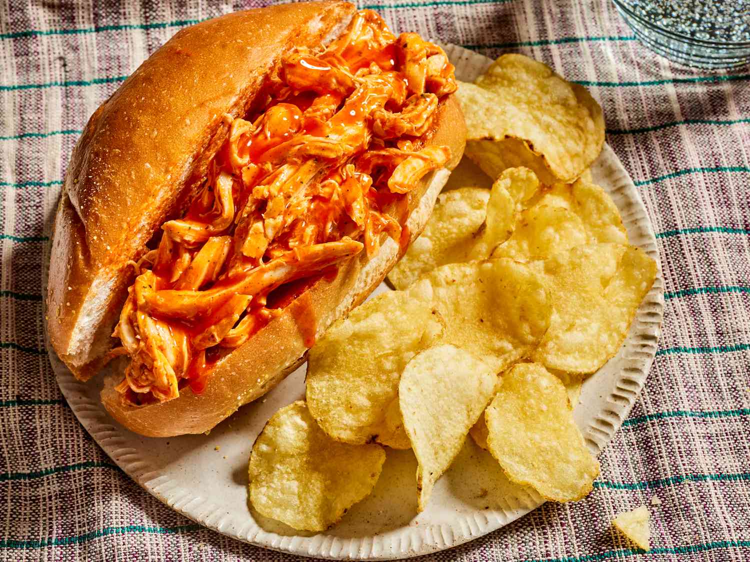 Slow Cooker Buffalo Chicken Sliders