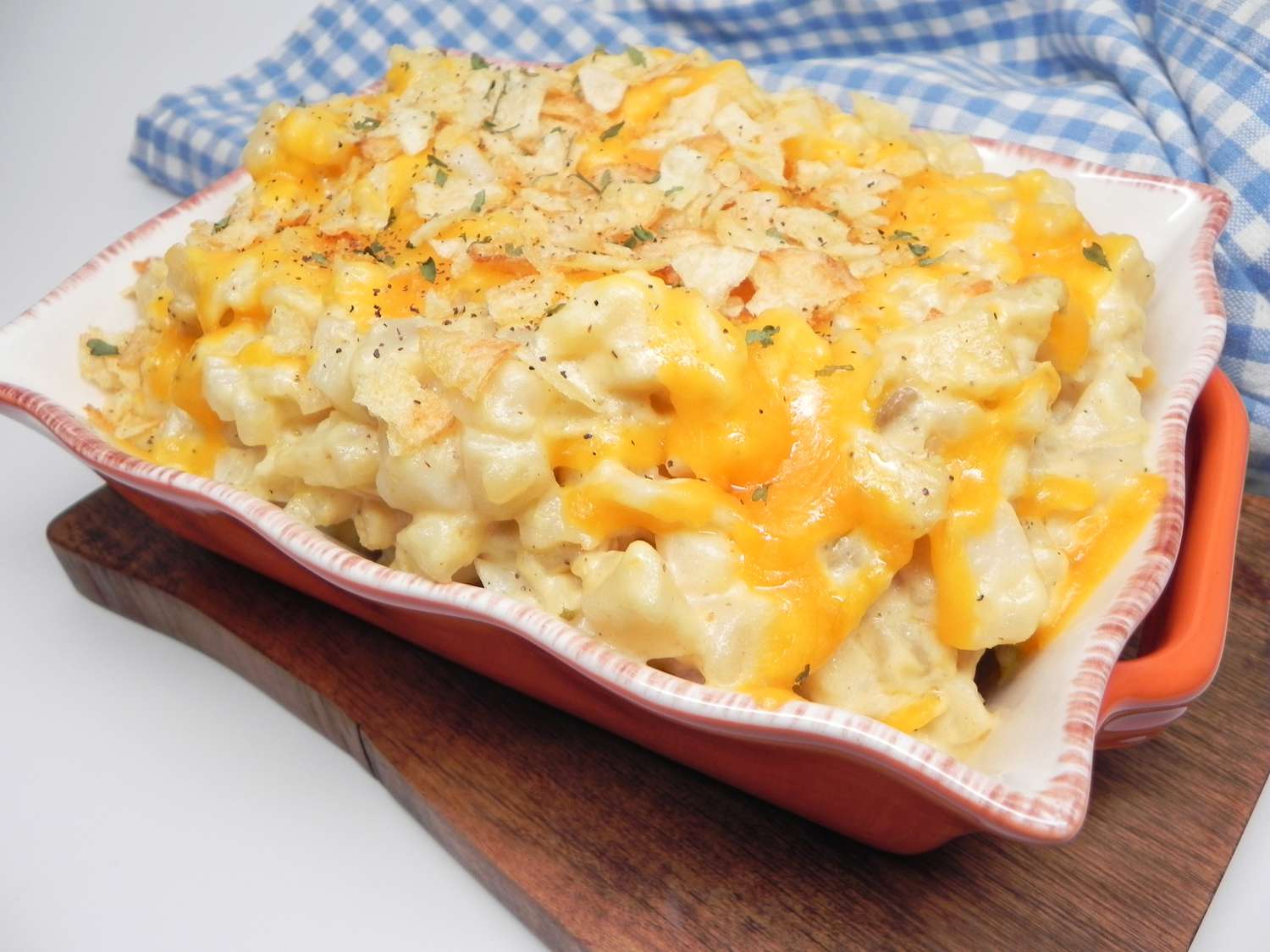 Slow Cooker Cheesy Hash Brown Casserole