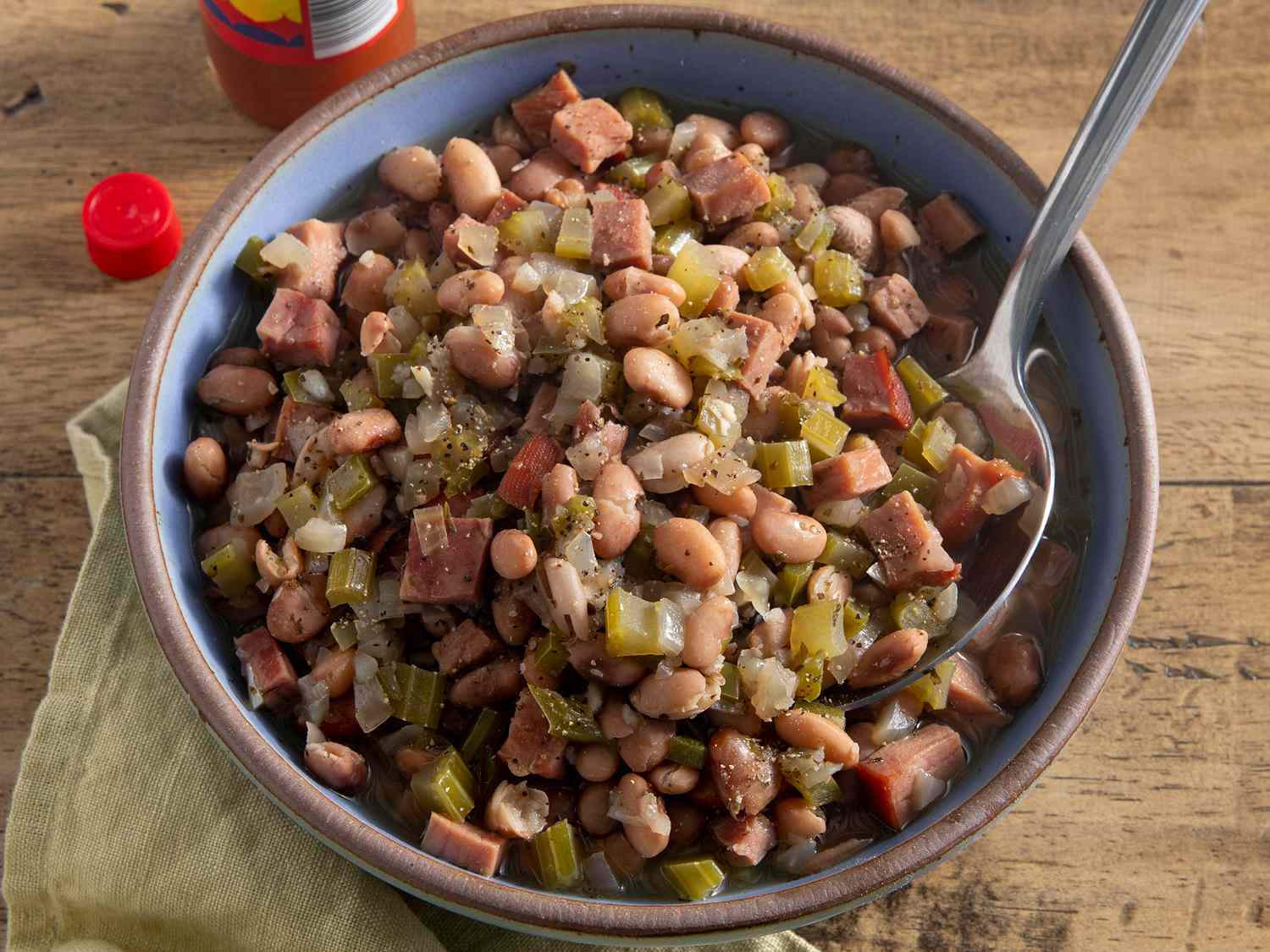 Slow Cooker Ham and Pinto Beans