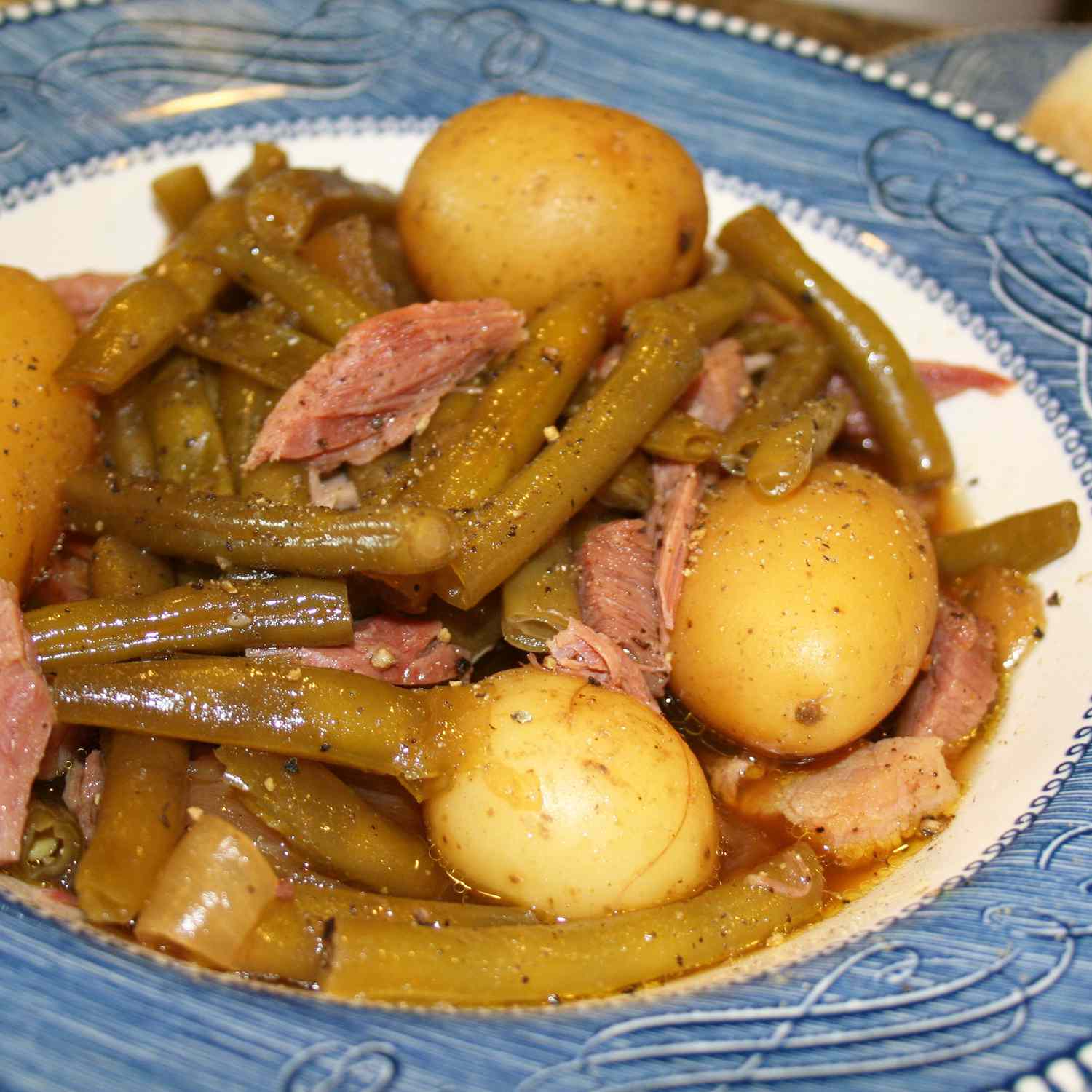 Slow Cooker Ham, Green Beans and Potatoes