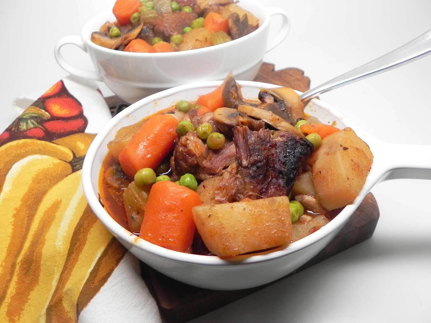 Slow Cooker Hearty Oxtail Stew