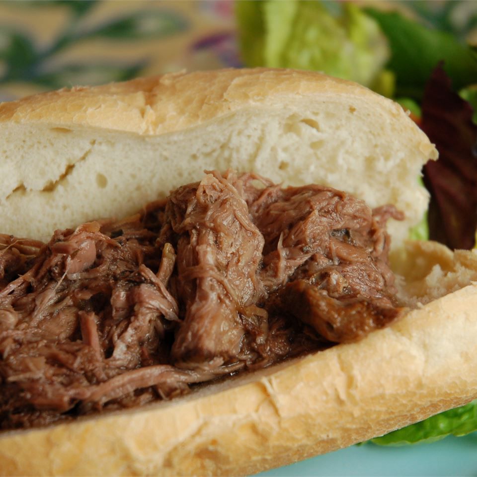 Slow Cooker Italian Beef Sandwiches