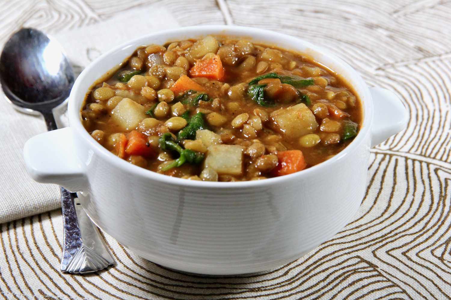 Slow Cooker Mediterranean Lentil Soup