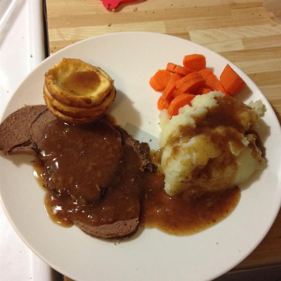 Slow Cooker Moose Roast with Gravy