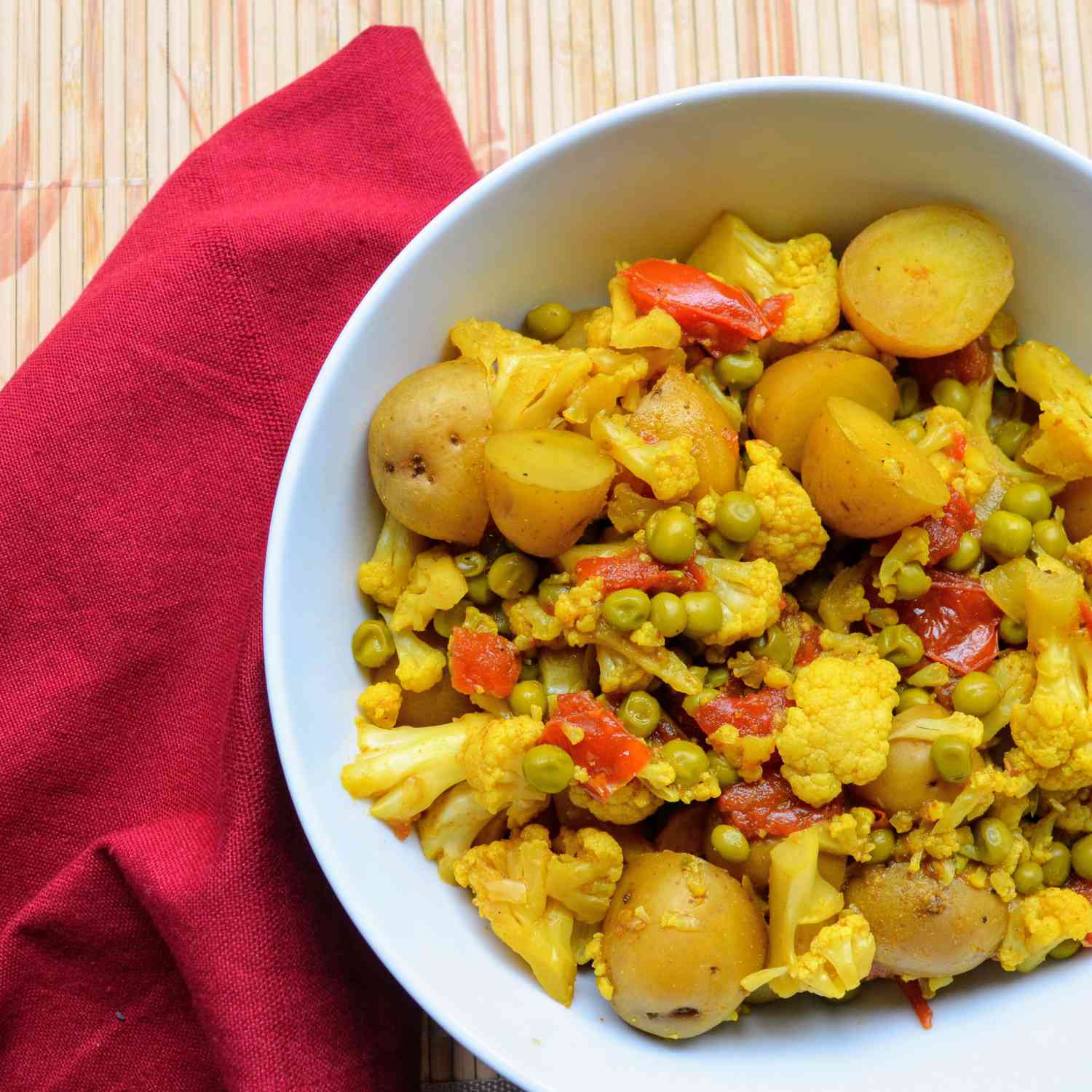 Slow Cooker Veggie Curry