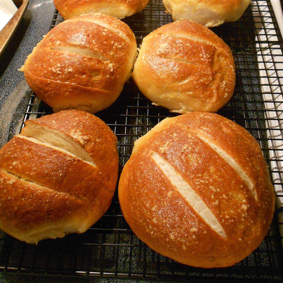 Soft Pretzel Buns