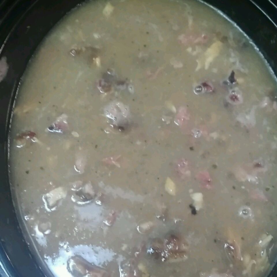 Southern Black-Eyed Peas with Ham Hocks