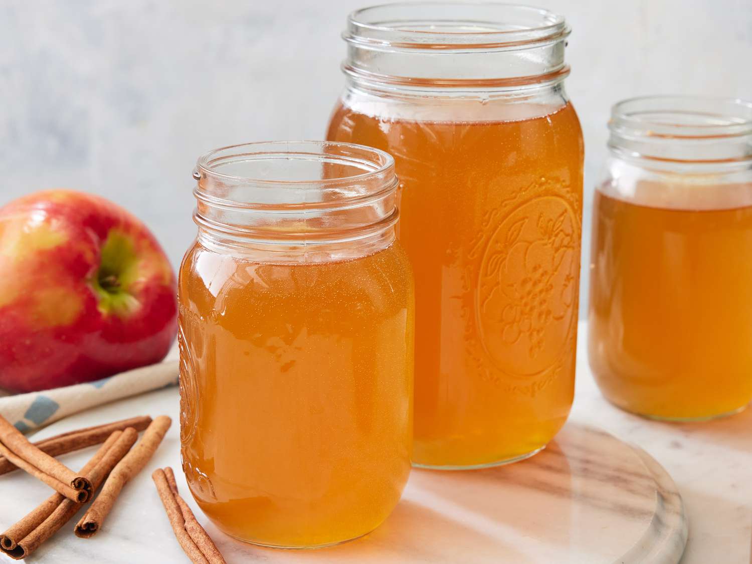 Spiced Apple Pie Moonshine