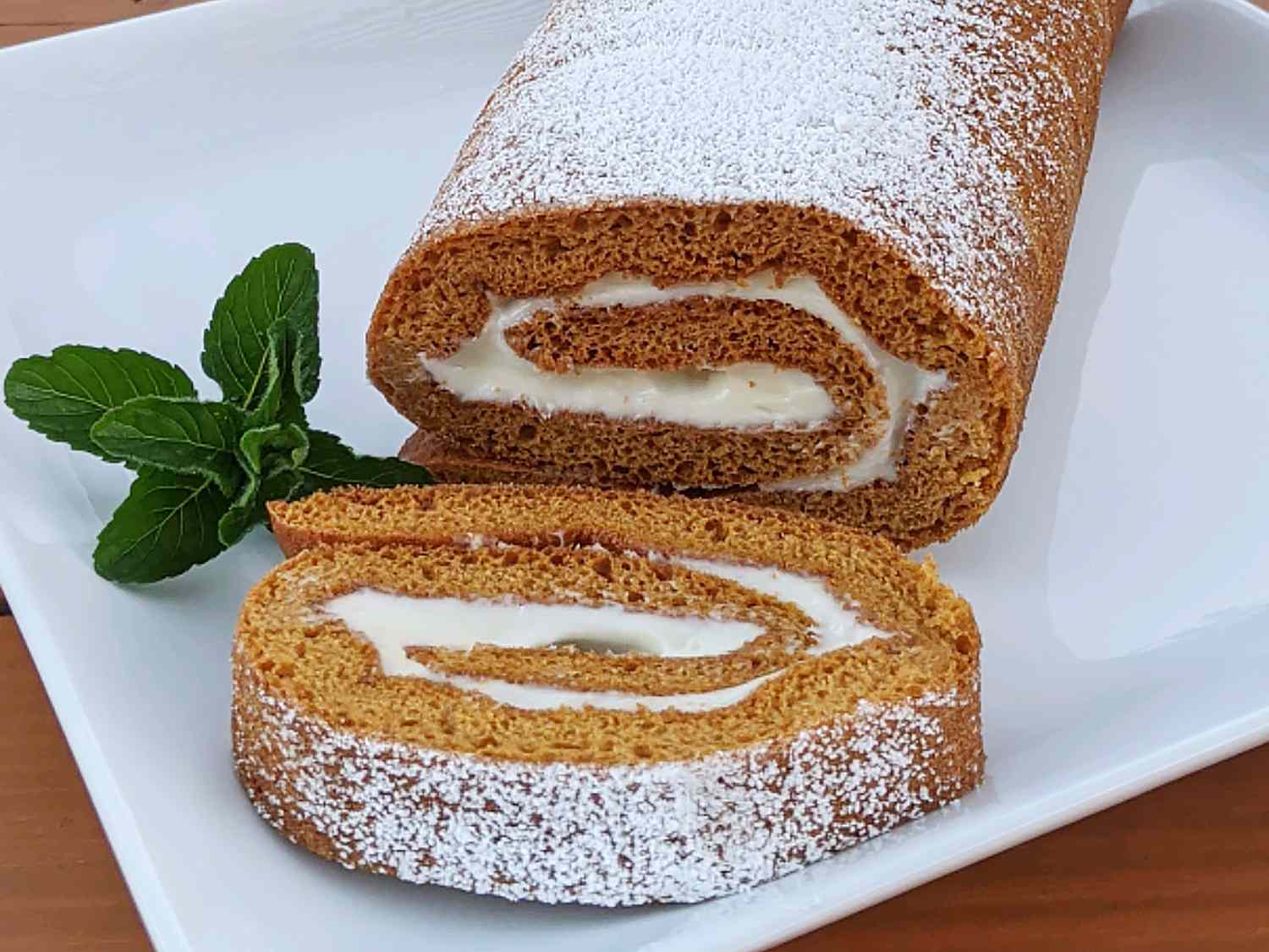 Spiced Pumpkin Cake Roll