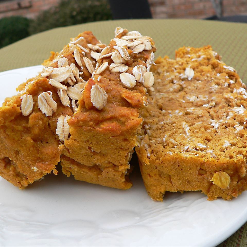 Spiced Pumpkin Oat Bread